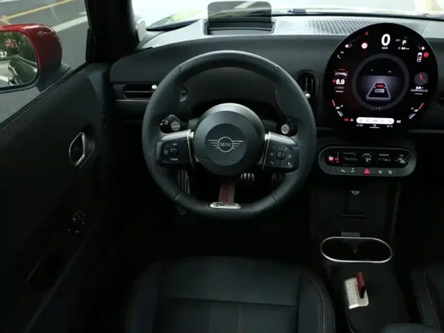MINI John Cooper Works — Фото автомобиля 23
