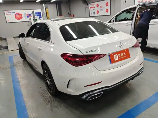 Mercedes-Benz C-Class — Фото автомобиля 6