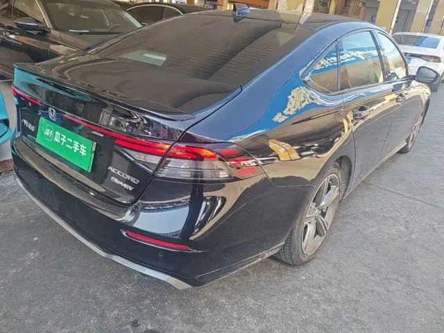 Honda Accord — Фото автомобиля 6