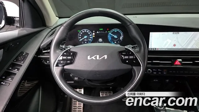 Kia Niro The All New Niro Signature — Фото автомобиля 12