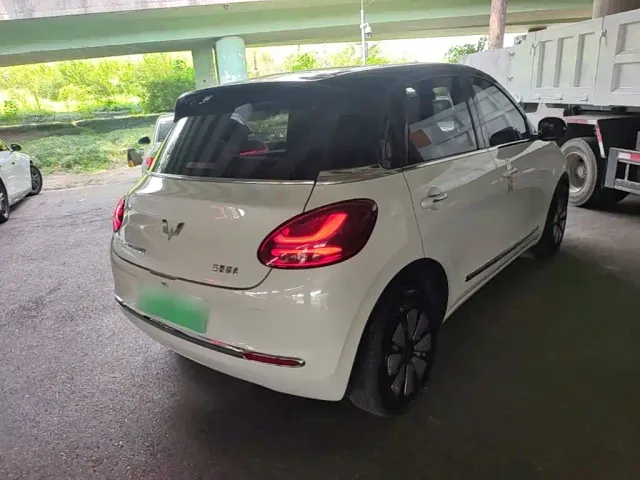Wuling Bingo — Фото автомобиля 6