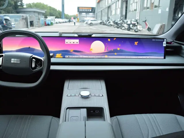 Geely Galaxy E8 — Фото автомобиля 10