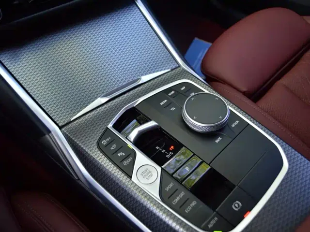 BMW 3 Series — Фото автомобиля 11