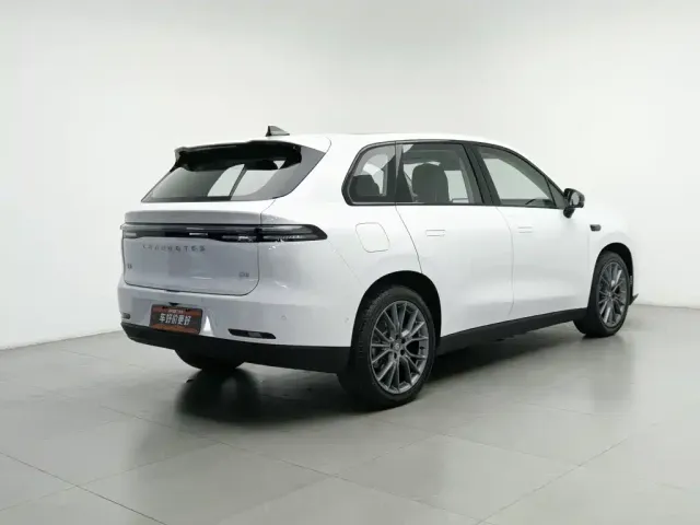 Leapmotor Leapmotor C10 2024 210 Smart Edition — Фото автомобиля 2