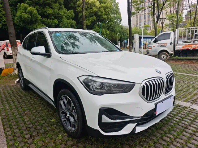 BMW X1 — Фото автомобиля 3