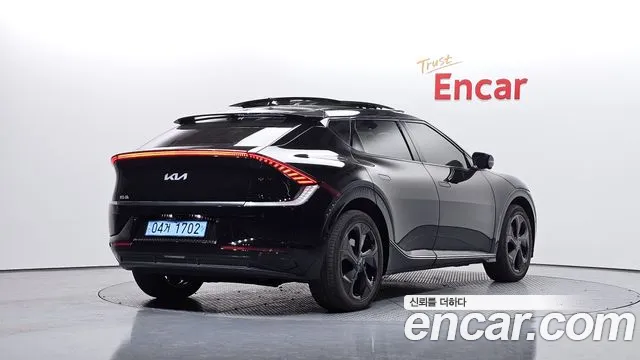 Kia EV6 Long Range — Фото автомобиля 2