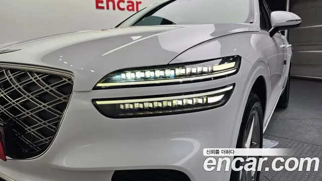 Genesis GV70 — Фото автомобиля 21