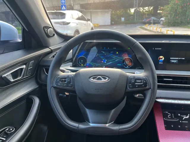 Chery Tiggo 8 PLUS — Фото автомобиля 15