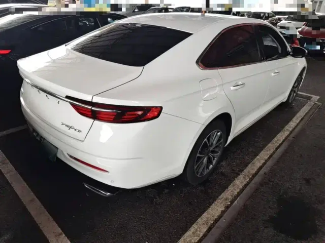 Geely Xingrui — Фото автомобиля 6
