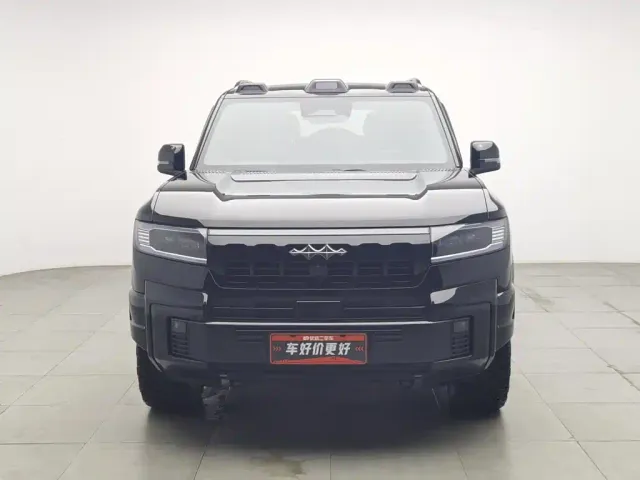 BYD FangChengBao Leopard 8 — Фото автомобиля 3