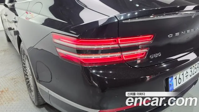 Genesis G80 RG3 — Фото автомобиля 8