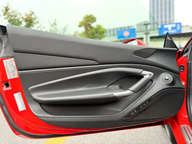 Ferrari F8 — Фото автомобиля 17