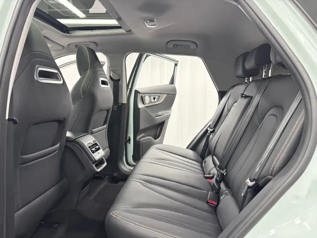 Chery Omoda 5 — Фото автомобиля 8