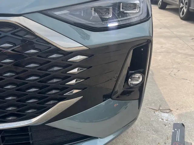 Chery Arrizo 8 PRO 2025 Pro 1.6T Luxury — Фото автомобиля 4
