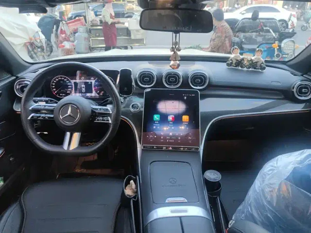 Mercedes-Benz C-Class — Фото автомобиля 12
