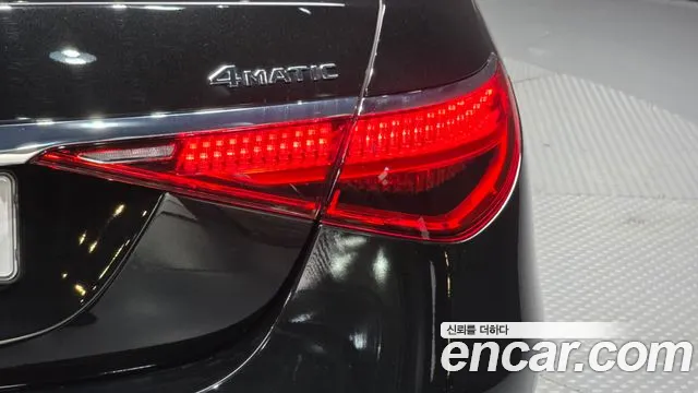 Mercedes-Benz S-Class — Фото автомобиля 16