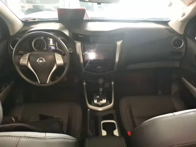 Nissan Terra — Фото автомобиля 9