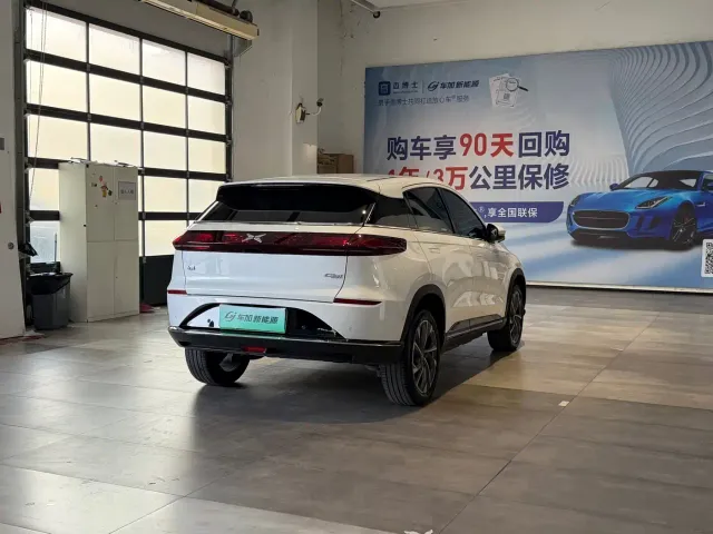 Xpeng G3 — Фото автомобиля 9