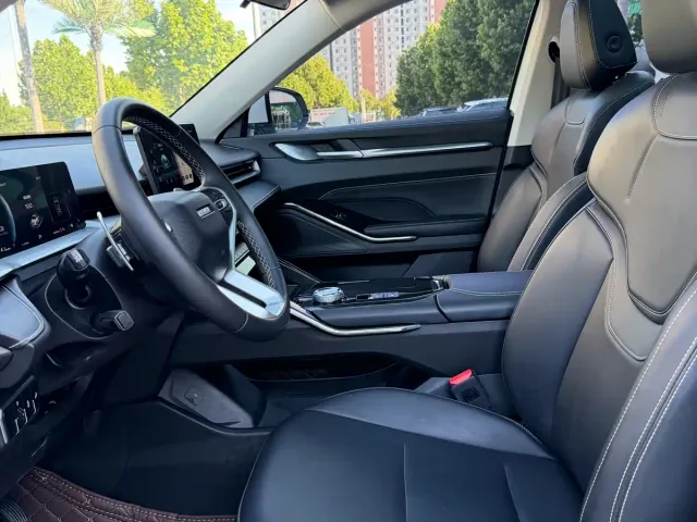Haval H6 — Фото автомобиля 8