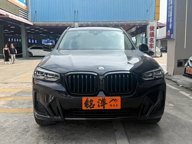 BMW X3 — Фото автомобиля 2
