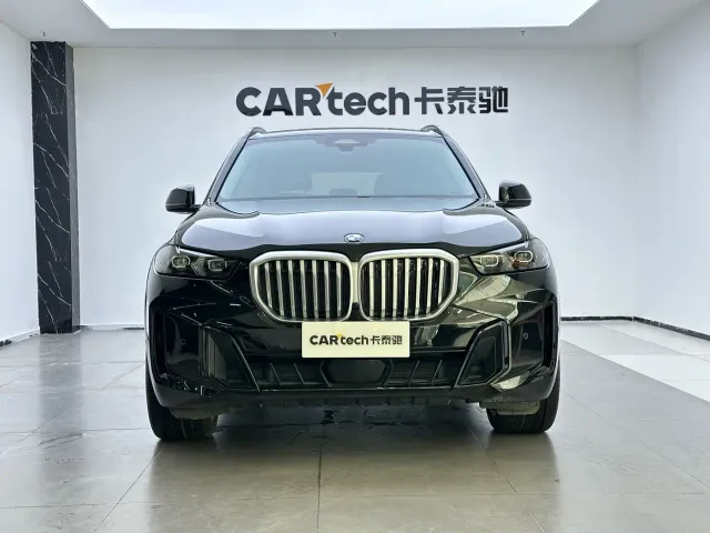 BMW X5 — Фото автомобиля 2