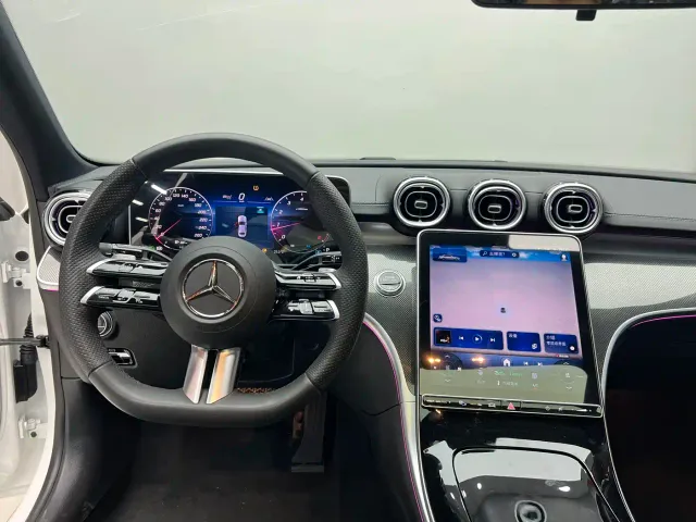 Mercedes-Benz C-Class — Фото автомобиля 12