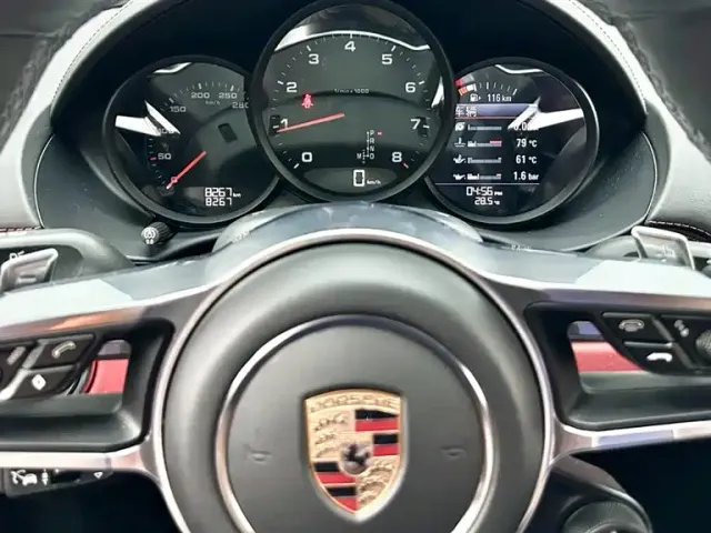 Porsche 718 — Фото автомобиля 12