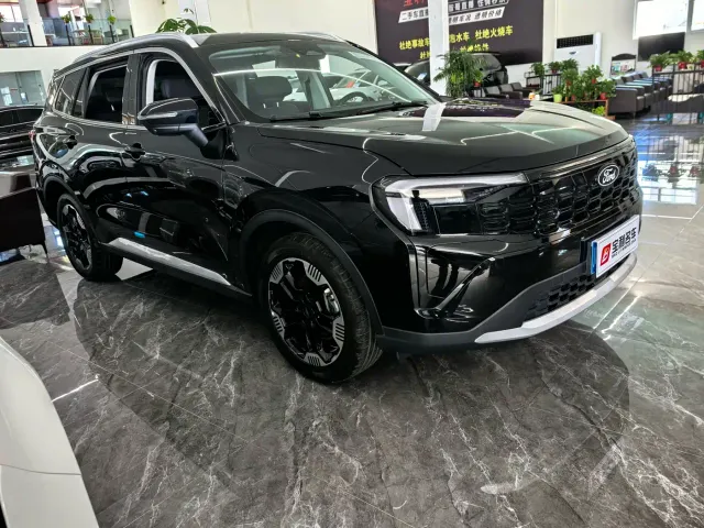 Ford Lingrui — Фото автомобиля 8