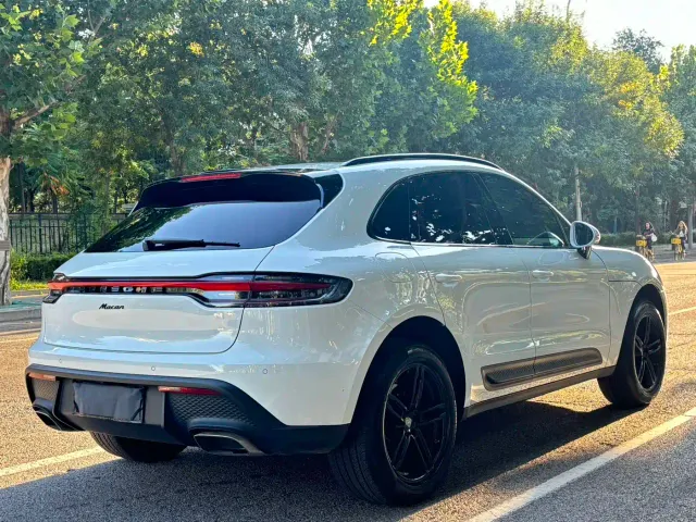 Porsche Macan — Фото автомобиля 4