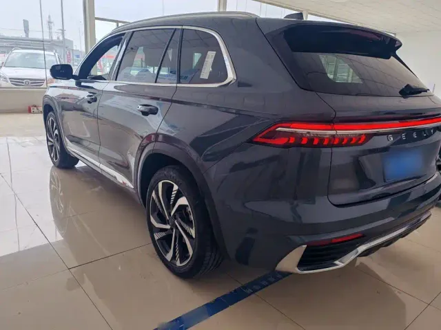 Geely Xingyue L — Фото автомобиля 8