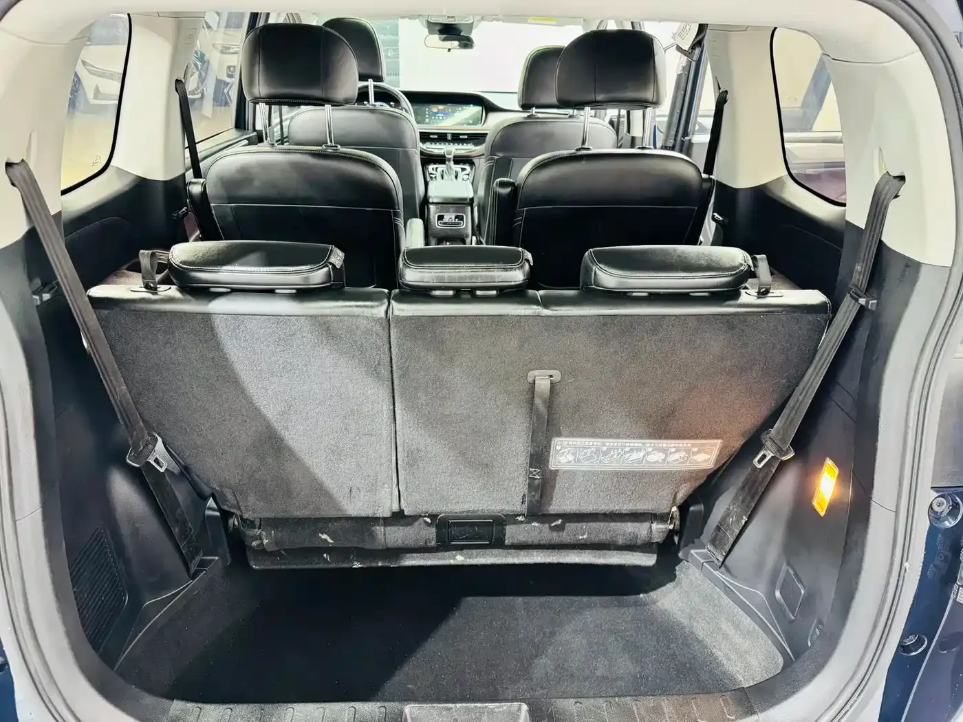 GAC Trumpchi Trumpchi M6 2021 270T DCT Luxury Edition (7-Seater) — Фото автомобиля 14