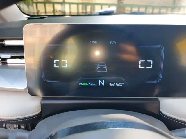 Geely Geometry E Firefly — Фото автомобиля 11