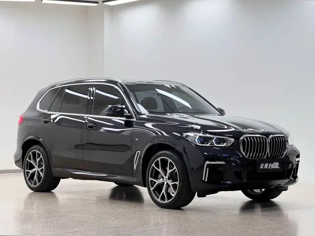 BMW X5 — Фото автомобиля 3