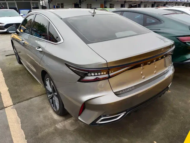 Chery Arrizo 8 — Фото автомобиля 16