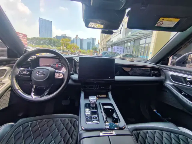 GAC Trumpchi GS8 — Фото автомобиля 8