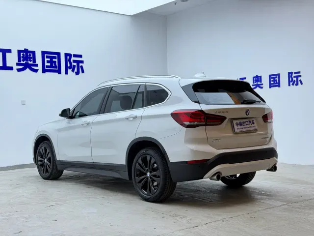 BMW BMW X1 2021 sDrive20Li Fashion — Фото автомобиля 23