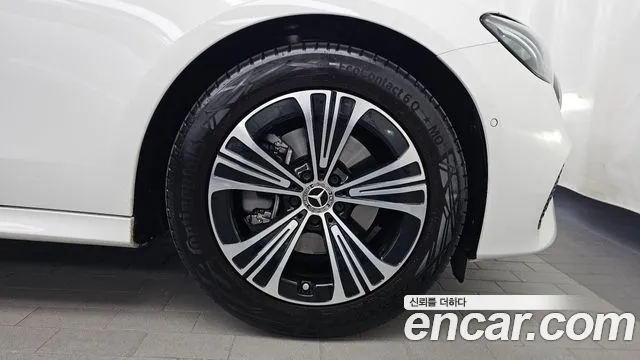 Mercedes-Benz E-Class W214 — Фото автомобиля 6