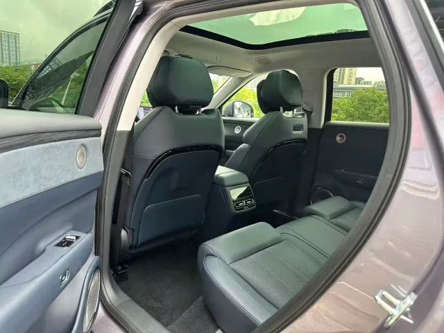 Voyah Auto VOYAH FREE 2025 FREE+ 4WD Qiankun Edition — Фото автомобиля 5
