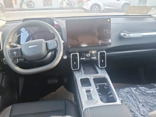 Haval Big Dog — Фото автомобиля 12