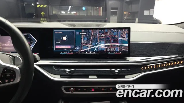 BMW X6 xDrive40i M Sport — Фото автомобиля 11