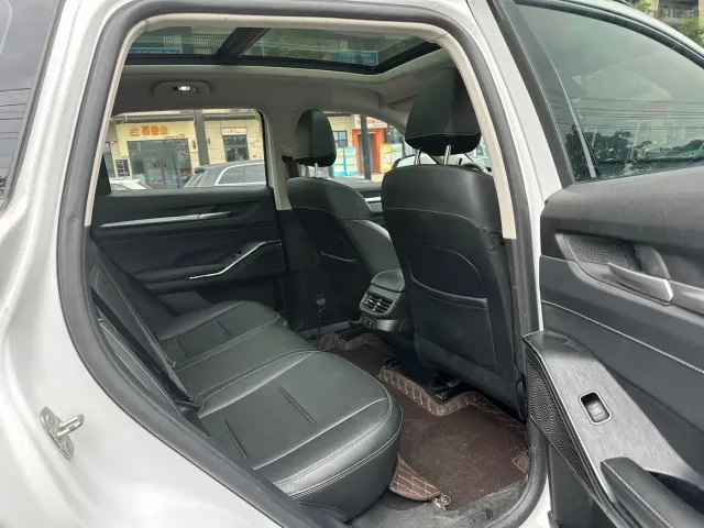 Haval H6 — Фото автомобиля 13