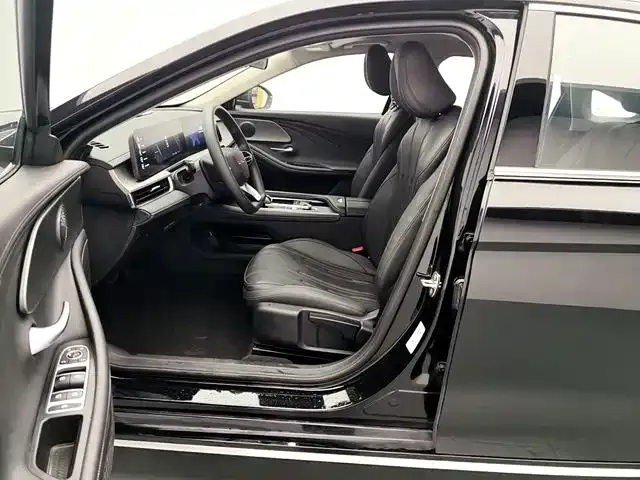 Chery Fulwin A8 — Фото автомобиля 12