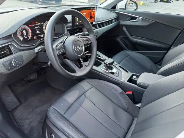 Audi A4L — Фото автомобиля 7
