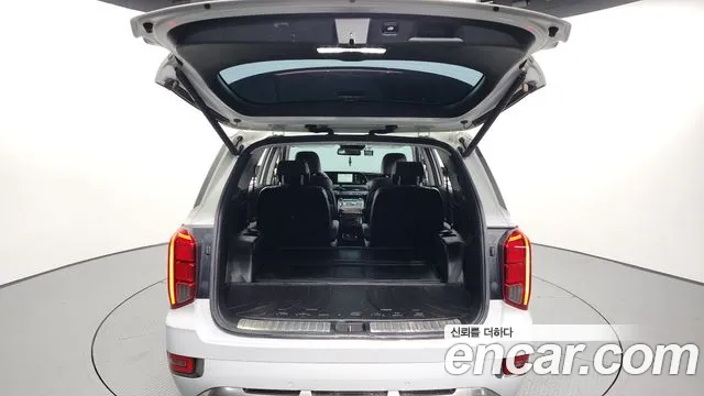 Hyundai Palisade Palisade Дизель 2.2 4WD — Фото автомобиля 20