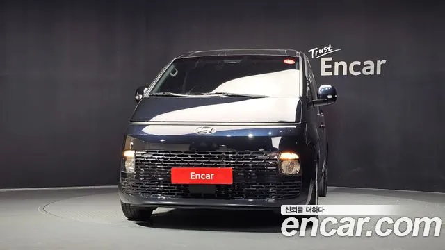 Hyundai Staria — Фото автомобиля 3