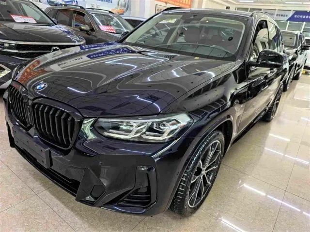 Фотография автомобиля — BMW X3