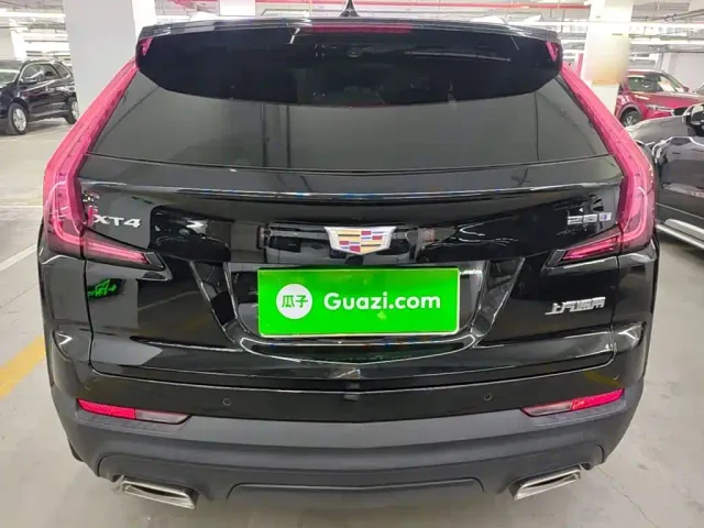 Cadillac XT4 — Фото автомобиля 5