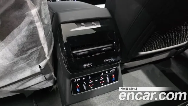 Audi A6 40 TDI quattro S Line — Фото автомобиля 25