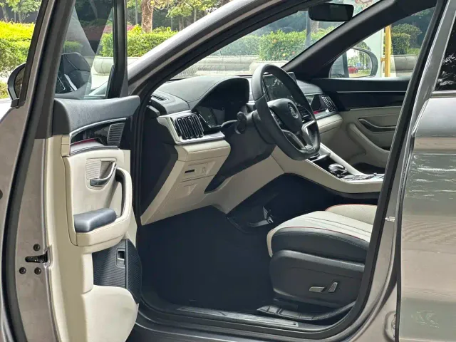 BYD Song PLUS — Фото автомобиля 11