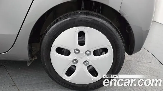 Kia RAY Новый Kia Ray Фургон — Фото автомобиля 21